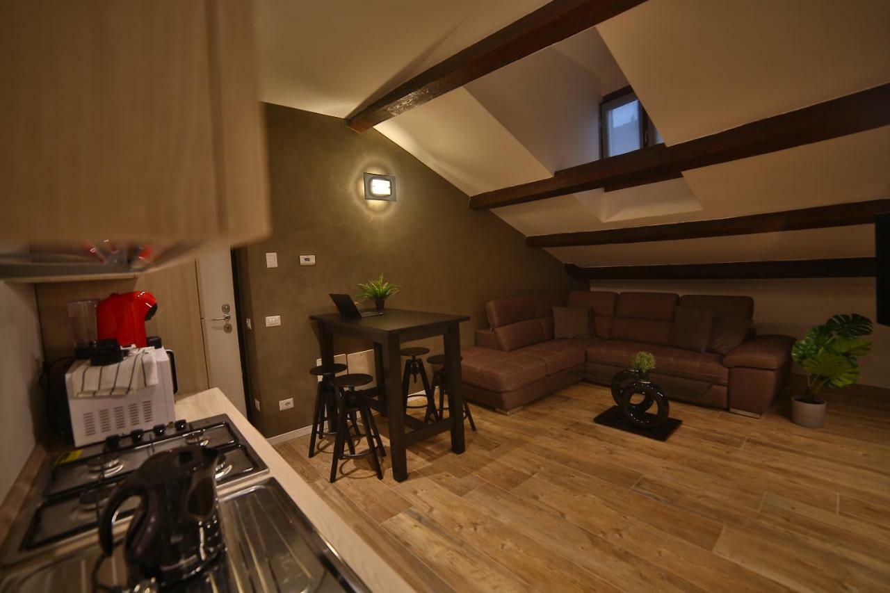 Апартаменти Moscova Attic Near Duomo Мілан Екстер'єр фото